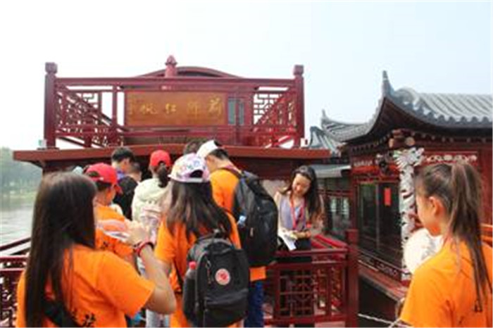 参观照 (6)